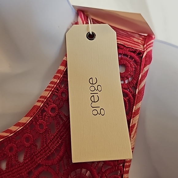 3/$20 Greige M Palms Lace Top - Picture 6 of 10